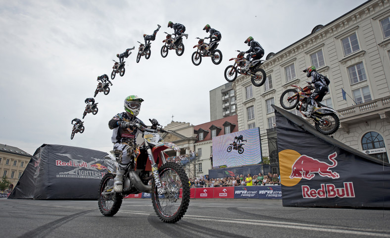 Drifting i FMX na VERVA Street Racing 2012