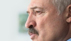 Łukaszenka boi się polskiej armii? "Możemy być areną wojny"