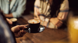 Oto jak kawa wpływa na zdrowie wątroby. Odkrycia naukowców mogą cię zaskoczyć