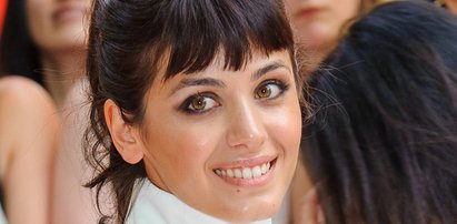 Katie Melua ma kołnierz ortopedczny?