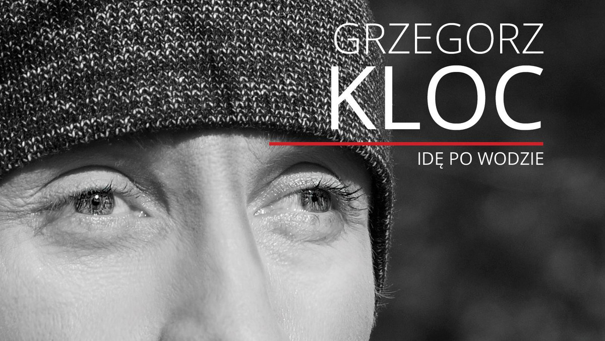 „Idę po wodzie” to tytuł trzeciego albumu Grzegorza Kloca, którego premiera nastąpi 12 lutego 2016 roku. Wokalista, gitarzysta, kompozytor i producent zawarty na płycie materiał zarejestrował podczas koncertu w kwietniu 2015 roku.