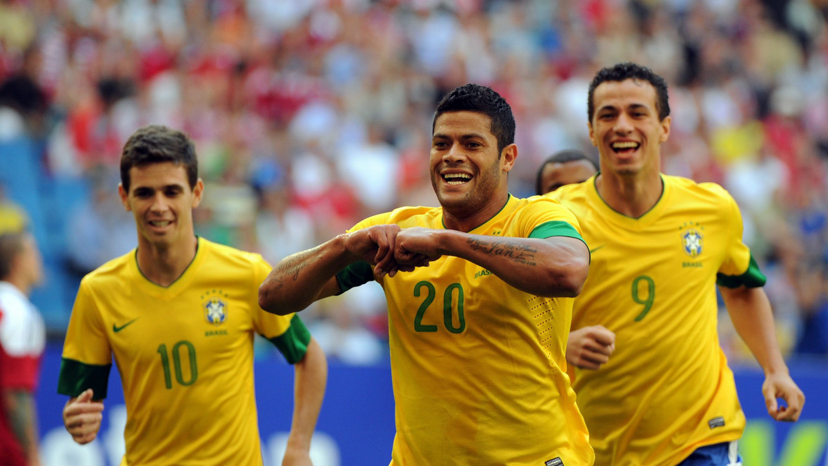 Brazylia nie dała szans reprezentacji Danii w sparingu przed Euro 2012. Canarinhos pokonali rywali 3:1 (3:0).