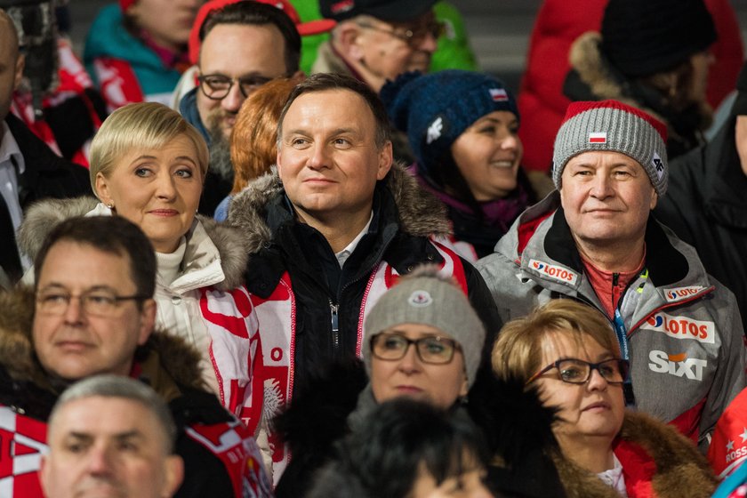 Prezydent Andrzej Duda i pierwsza dama na konkursie skoków w Zakopanem