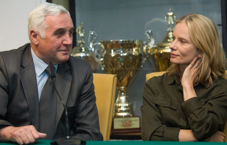 Piłkarz Jan Banaś i Magdalena Cielecka podczas konferencji prasowej poświęconej realizacji filmu 'Gwiazdy'