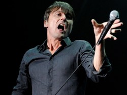 Suede zaczyna wszystko od początku