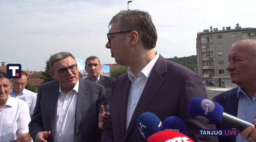 Aleksandar Vučić obilazi završne radove na mostu preko Mlave