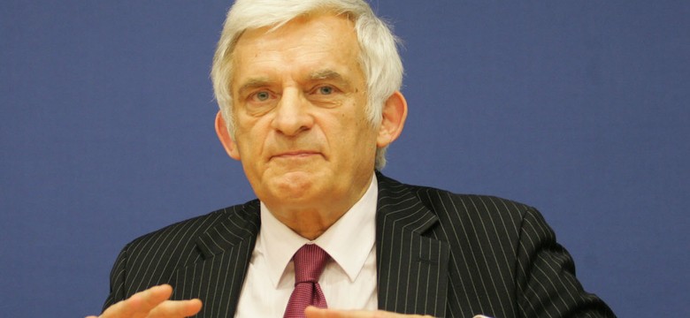 Buzek: Ja nie odpowiadam za więzienia CIA