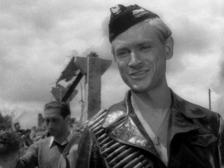 Stanisław Mikulski w filmie 'Kanał' (1957)