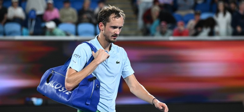 Miedwiediew ukarany za zachowanie. Z Australian Open wróci biedniejszy o 76 tys. dolarów
