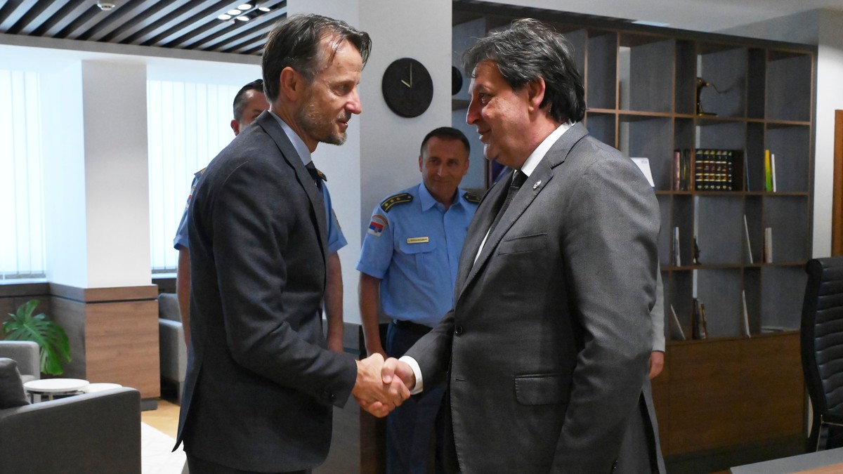 Bratislav Gašić sastao se danas sa Andreasom fon Bekeratom