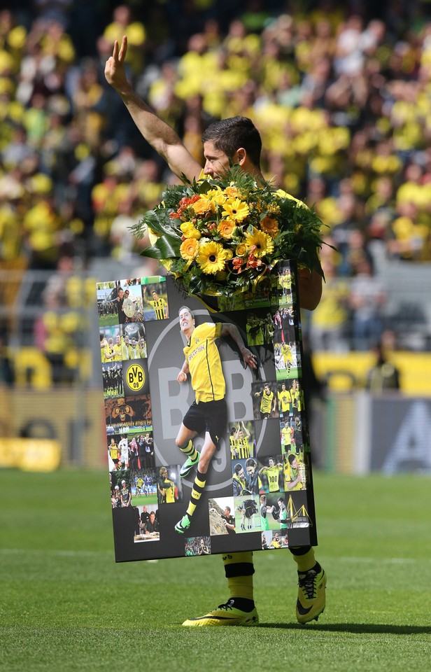 Robert Lewandowski również dziękował kibicom za piękne chwile na Signal Iduna Park