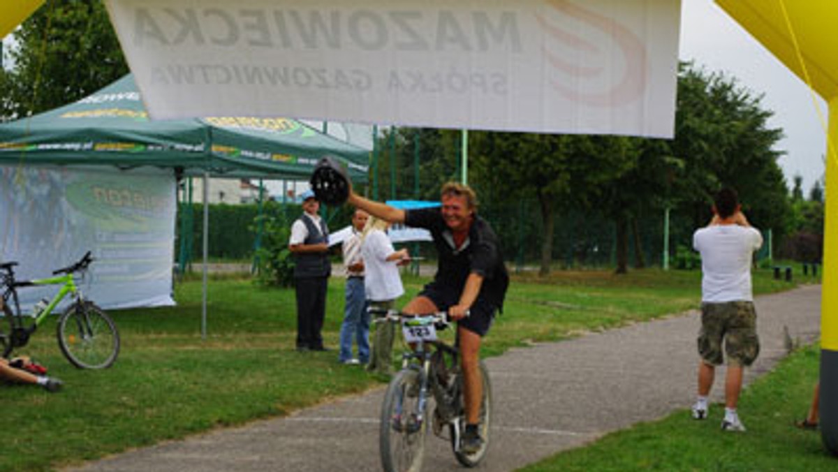 Trasa maratonu prowadzi do Suwalskiego Parku Krajobrazowego. Lodowiec pozostawił po sobie niezwykłą rzeźbę terenu. Dla geologa to drugorzędne formy rzeźby, takie jak moreny, ozy, kemy, sandry, rynny subglacjalne. Dla zawodników oznacza to ciekawą trasę pod względem sportowym, na której nie zabraknie fajnych podjazdów i zjazdów. Doznania są podobne jak w niższych partiach gór.