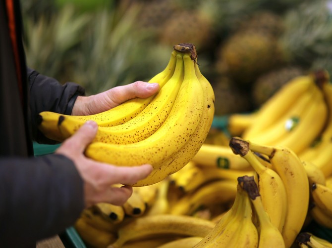 Evo zašto ne treba da kupujete mokre banane u prodavnicama