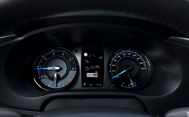 Nowa Toyota Hilux Mild Hybrid 48V