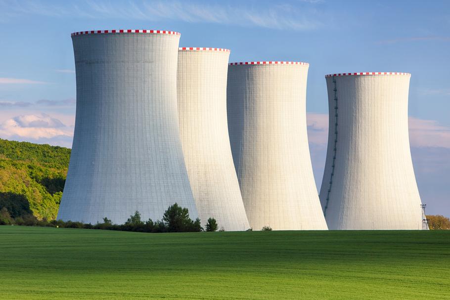 Według European Nuclear Society w Europie działa łącznie 171 bloków elektrowni jądrowych o zainstalowanej mocy 154,1 GWe.
