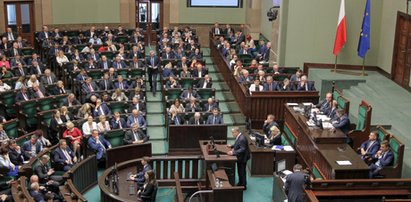 Zaskakujące wyniki sondażu. Oni mogą odebrać PiS władzę