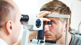 Laserowa korekcja wzroku a choroba zezowa