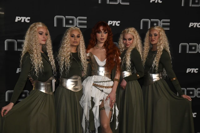 "MEŠAO SAM BETON NA GROBLJU I BRAO MALINE!" Bane Čolak otvorio dušu o teškoj prošlosti, a evo šta je istina o ODLAGANJU SVADBE sa Ivanom Krunić!