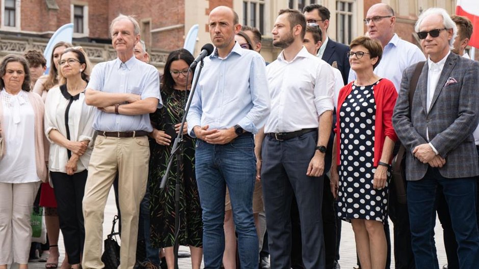 Konferencja na Rynku Głównym w Krakowie