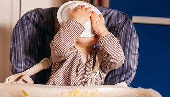 Nem mindig a fogzás az oka: A glutén is kínozhatja a babádat - Ezekre a jelekre figyelj!