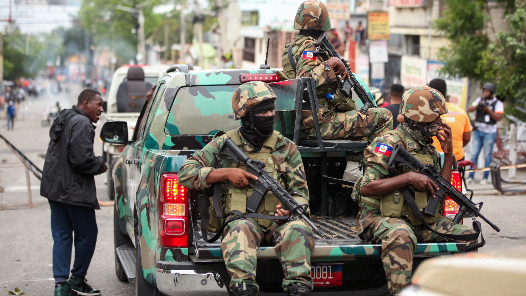 Ozbrojené zložky potláčajú násilie v Port-au-Prince na Haiti