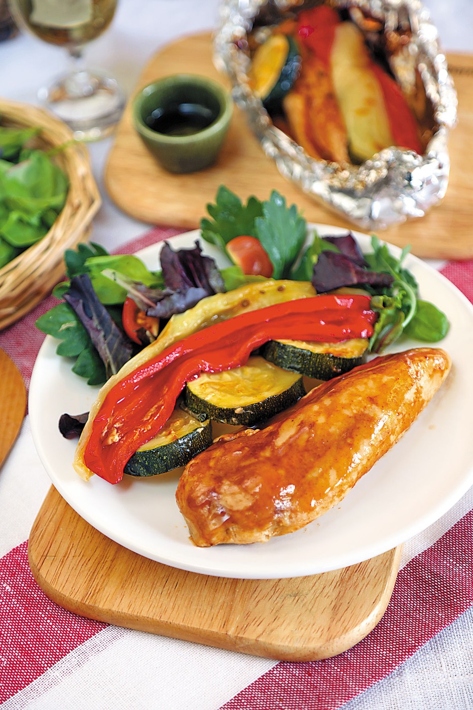 Fóliában sült csirkecsomag / Fotó: Recepttár