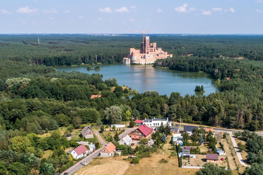 Przedłużenie postępowania w sprawie zamku w Stobnicy