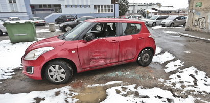 Prawie zmiażdżył kobietę. Bełkotał, chwiał się na nogach