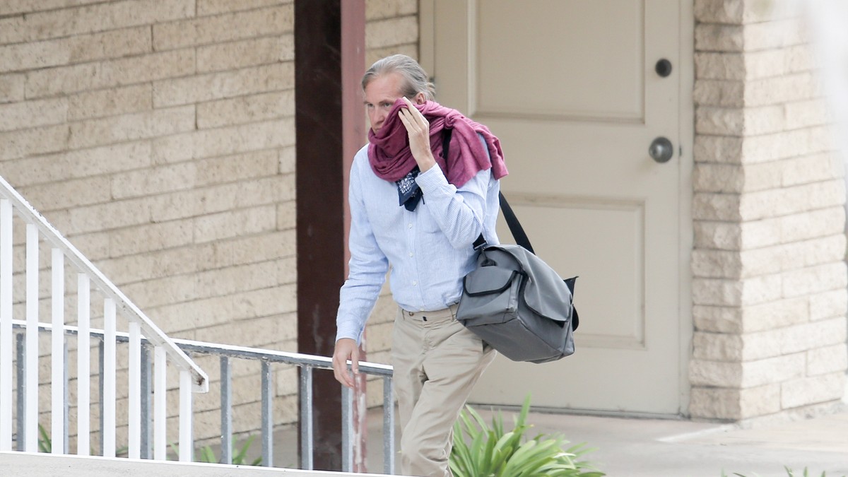 Slavni glumac godinama KRIO DA IMA RAK iz verskih ubeđenja, na kraju ga odnelo NEŠTO SASVIM DRUGO: Odbijao klasično lečenje, uveren da će mu MOLITVA biti dovoljna