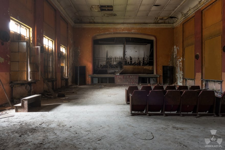 Zapomniane kino w Czeladzi. Źródło: Urbex.net.pl