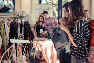 Używane, vintage, second hand – najnowszy trend w świątecznych zakupach