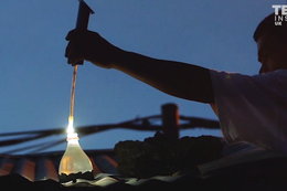 Plastikowe lampy - pomysł na oświetlenie w Krajach Trzeciego Świata
