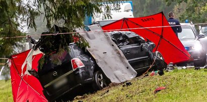 Jechali w odwiedziny do krewnych. Tragedię przeżyła tylko matka. Jej mąż i synowie zginęli