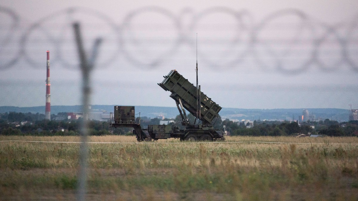 Wyrzutnia Patriot na lotnisku w Rzeszowie