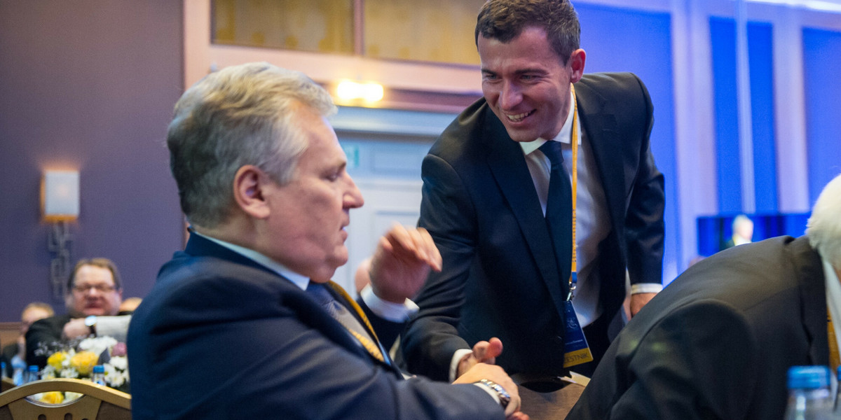 Wojciech Olejniczak z Aleksandrem Kwaśniewskim podczas konferencji z okazji 10-lecia fundacji Amicus Europae w 2014 r.