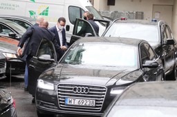 Kryzys w obozie władzy. Odsłaniamy kulisy