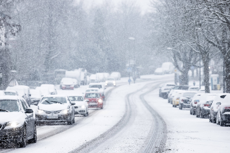 Zima poważnie utrudnia ruch na drogach w Niemczech