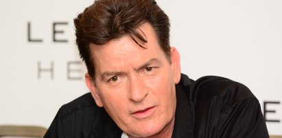 Szok! Charlie Sheen oczarował i wykorzystał 13-latka