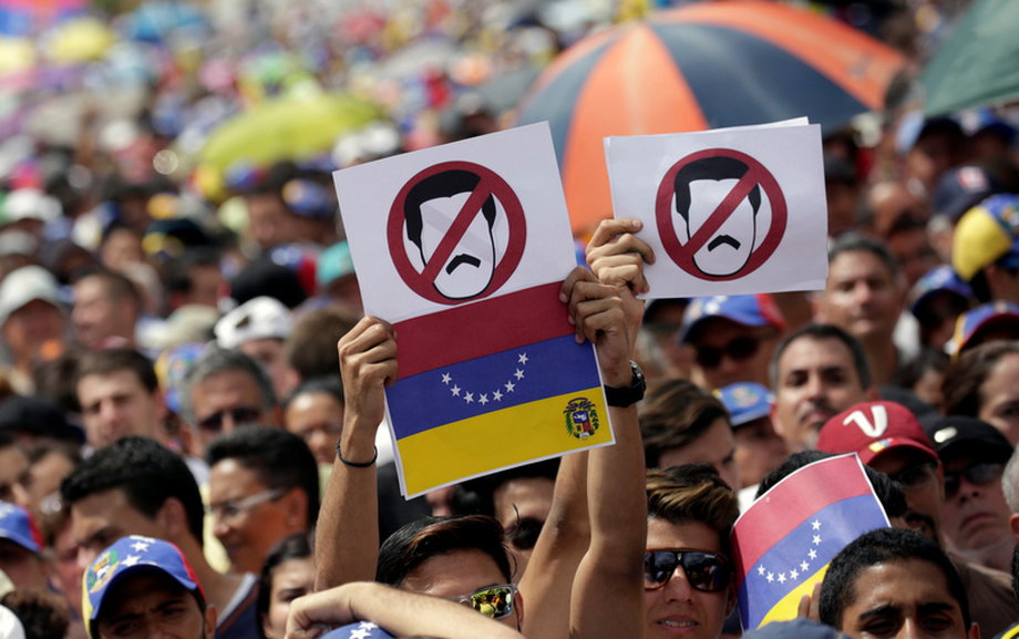 Opposition supporters at a rally against President Nicolas Maduro's government in Caracas, Venezuela, October 26, 2016.