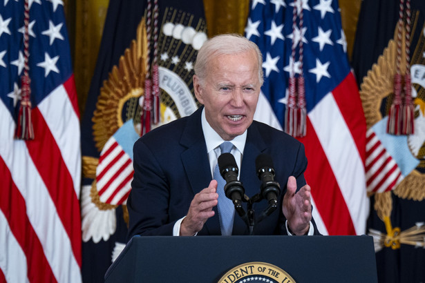 Prezydent Joe Biden niezmiennie uważa, że ponowna okupacja Strefy Gazy przez Izrael byłaby błędem - przekazał we wtorek rzecznik Rady Bezpieczeństwa Narodowego John Kirby. Odniósł się w ten sposób do wypowiedzi izraelskiego premiera Benjamina Netanjahu, sugerującej, że zamierza przejąć kontrolę nad tym palestyńskim terytorium.