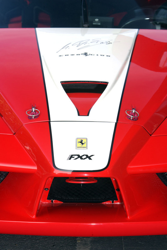 Ferrari FXX z drogową homologacją