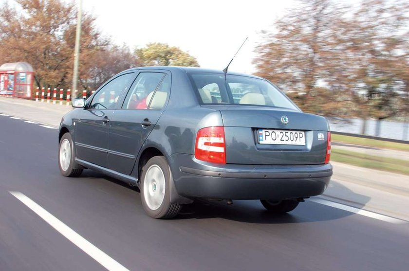 auto, samochód, porównanie, Dacia, Skoda, Fiat,