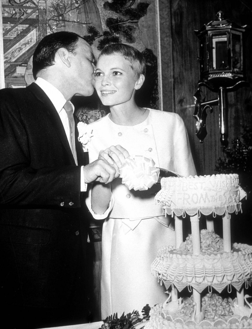 Mia Farrow i Frank Sinatra