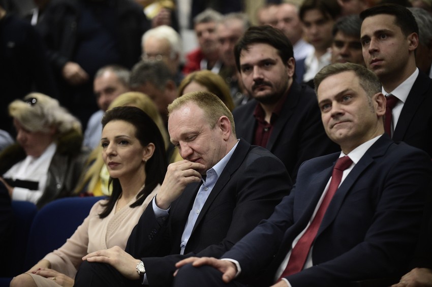 Borko Stefanović (desno)