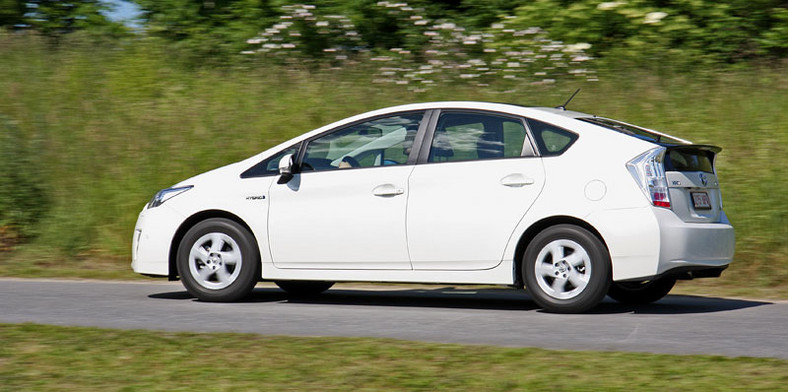 Japan Car of the Year 2009-2010 dla Toyoty Prius