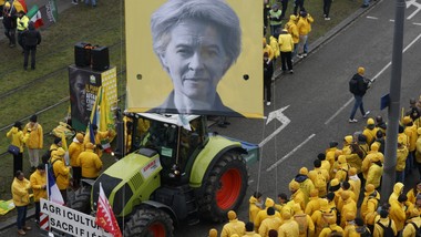 ważą się losy umowy ue–mercosur. wielki protest w strasburgu