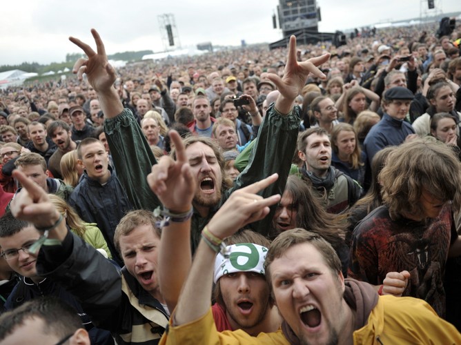 Publiczność na koncercie zespołu Primus