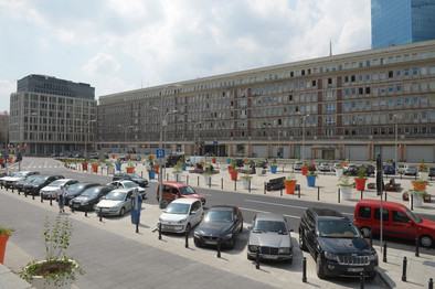 Modernizacja Placu Powstańców Warszawy - miało być światowo, jest polski  kicz (ZDJĘCIA) - Forsal.pl