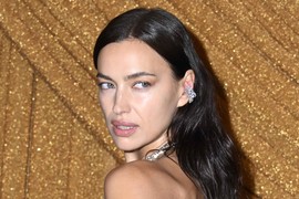 Za FRANCUSKE TALASE frizeri kažu da funkcionišu na SVIM TIPOVIMA KOSE: Biće hit sezone, a evo kako da ih napravite kod kuće