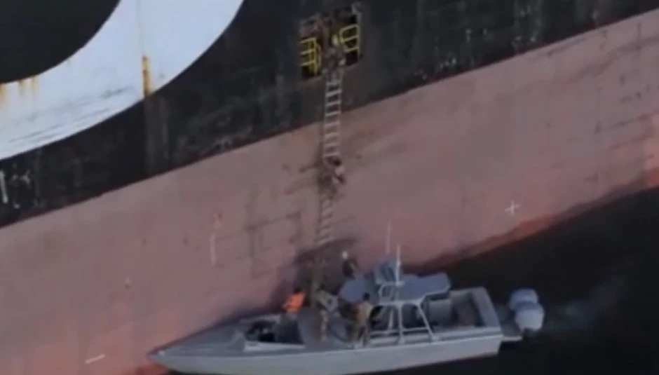 Iranska vojska zaplenila brod